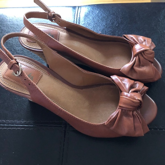 Clarks leather sandals size 6-6.5 - Picture 2 of 4